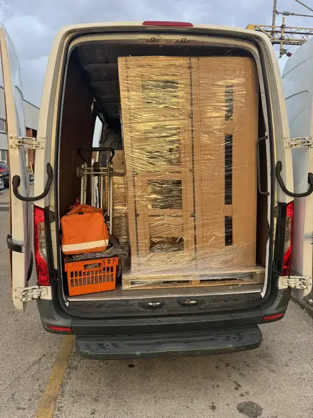 Courier load